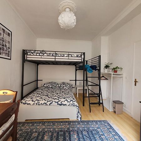 Cozy And Nice Homestay Room - Chambre D'Hote Paris Luaran gambar