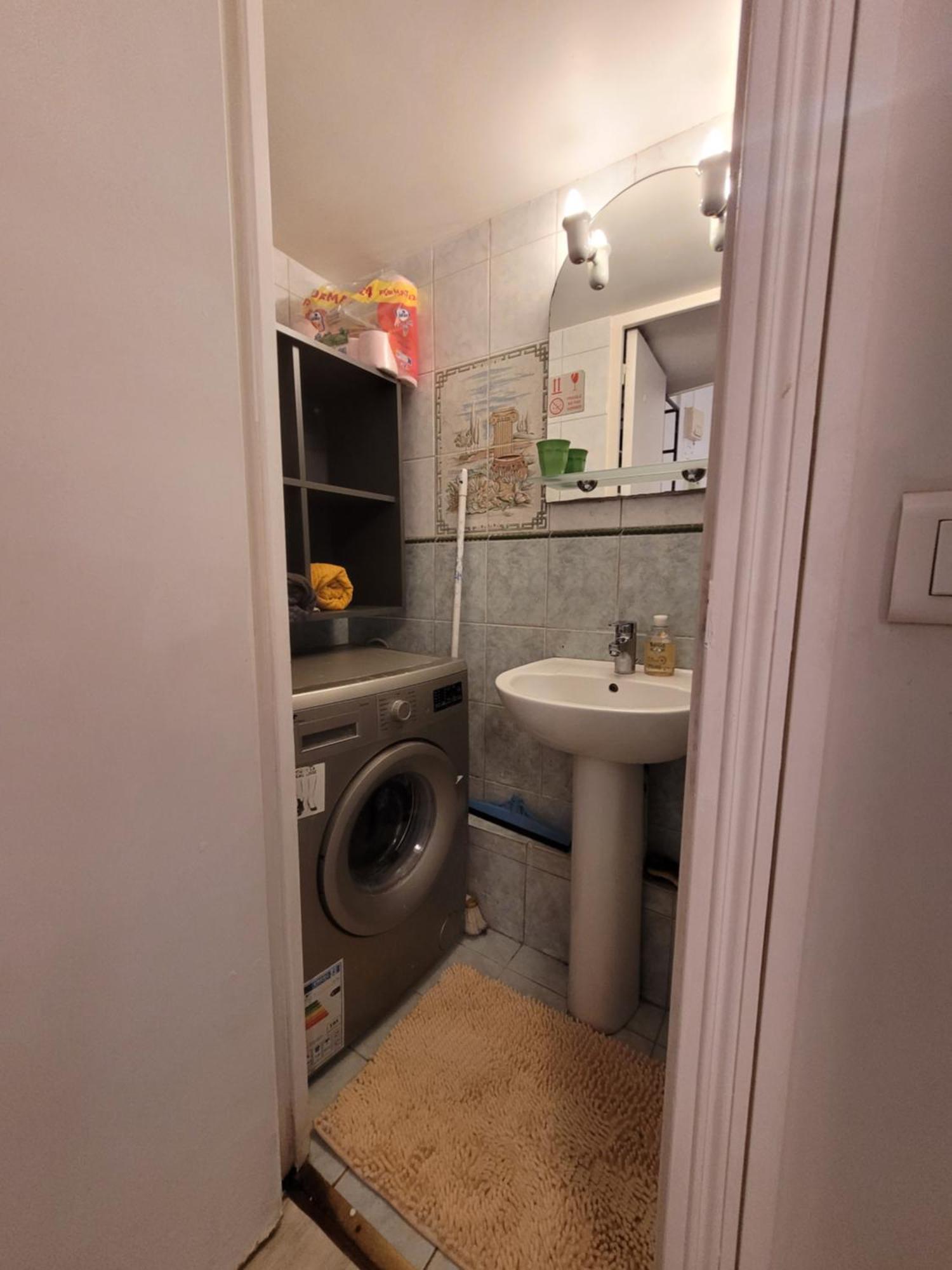 Cozy And Nice Homestay Room - Chambre D'Hote Paris Luaran gambar
