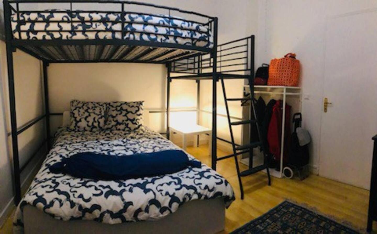 Cozy And Nice Homestay Room - Chambre D'Hote Paris Luaran gambar